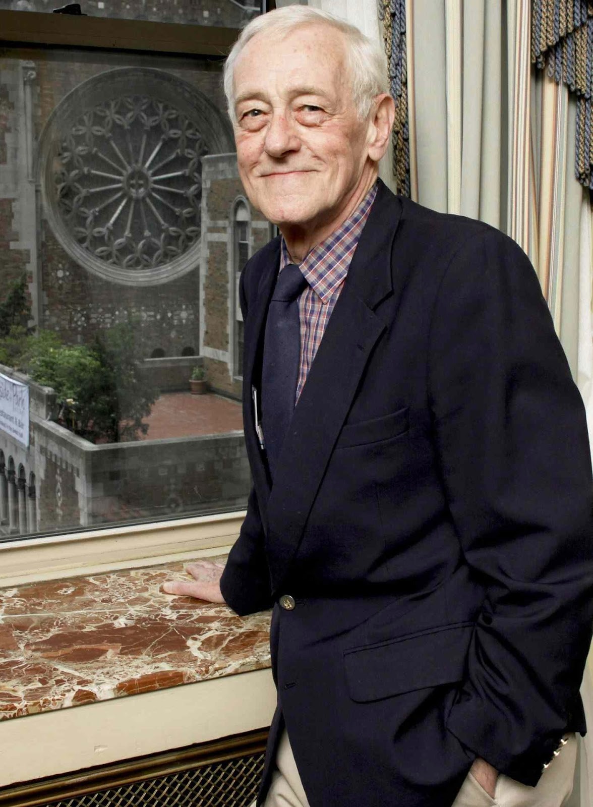 John Mahoney early career