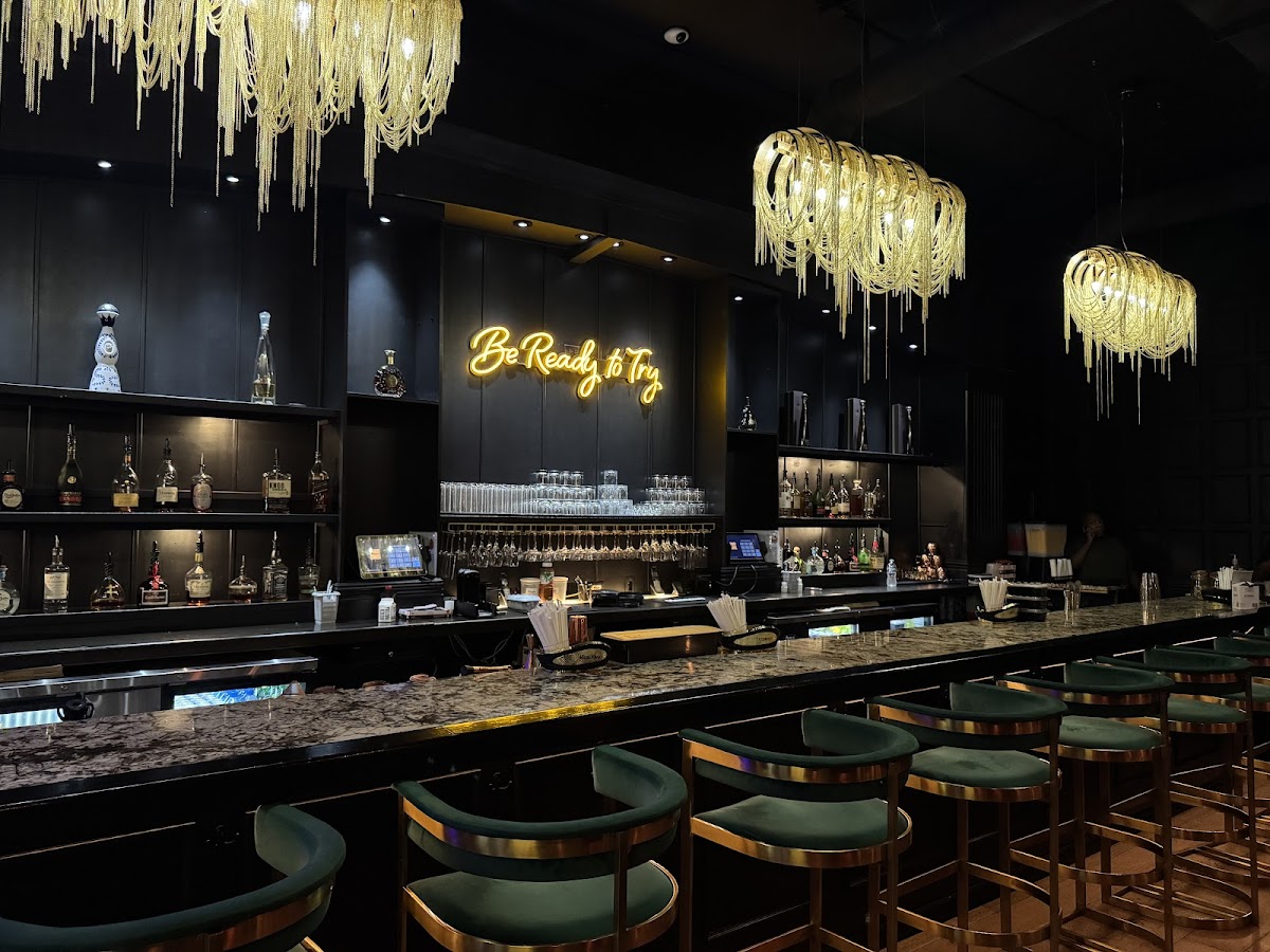Provare Chicago — Restaurant
